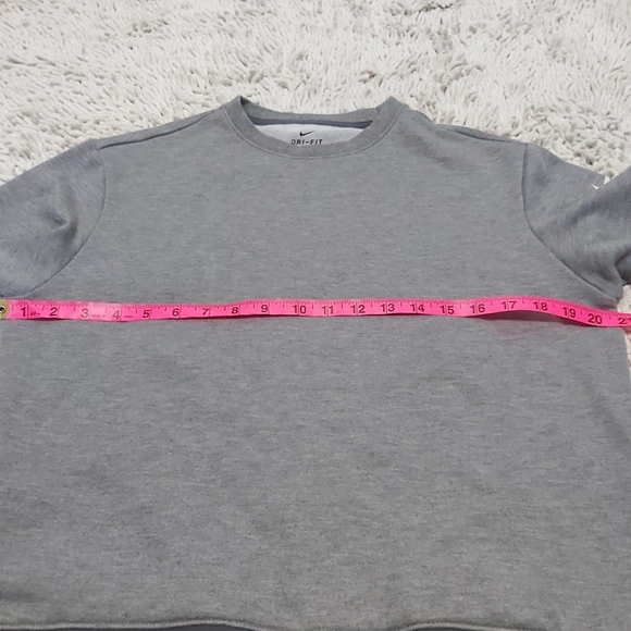 Nike grey sweatshirt- size small - Picture 4 of 8